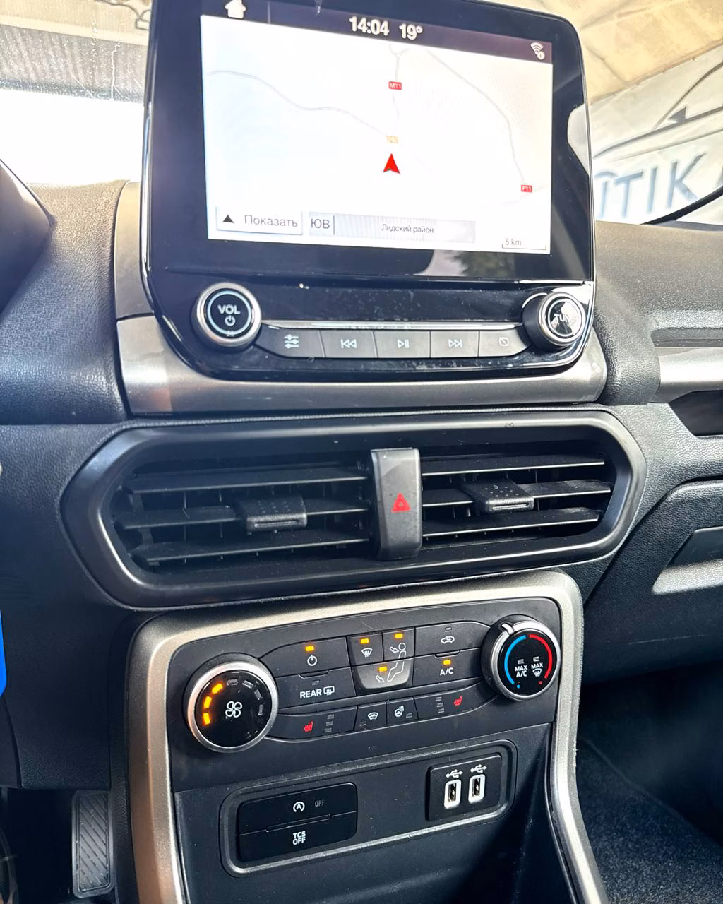 Ford EcoSport фото 11