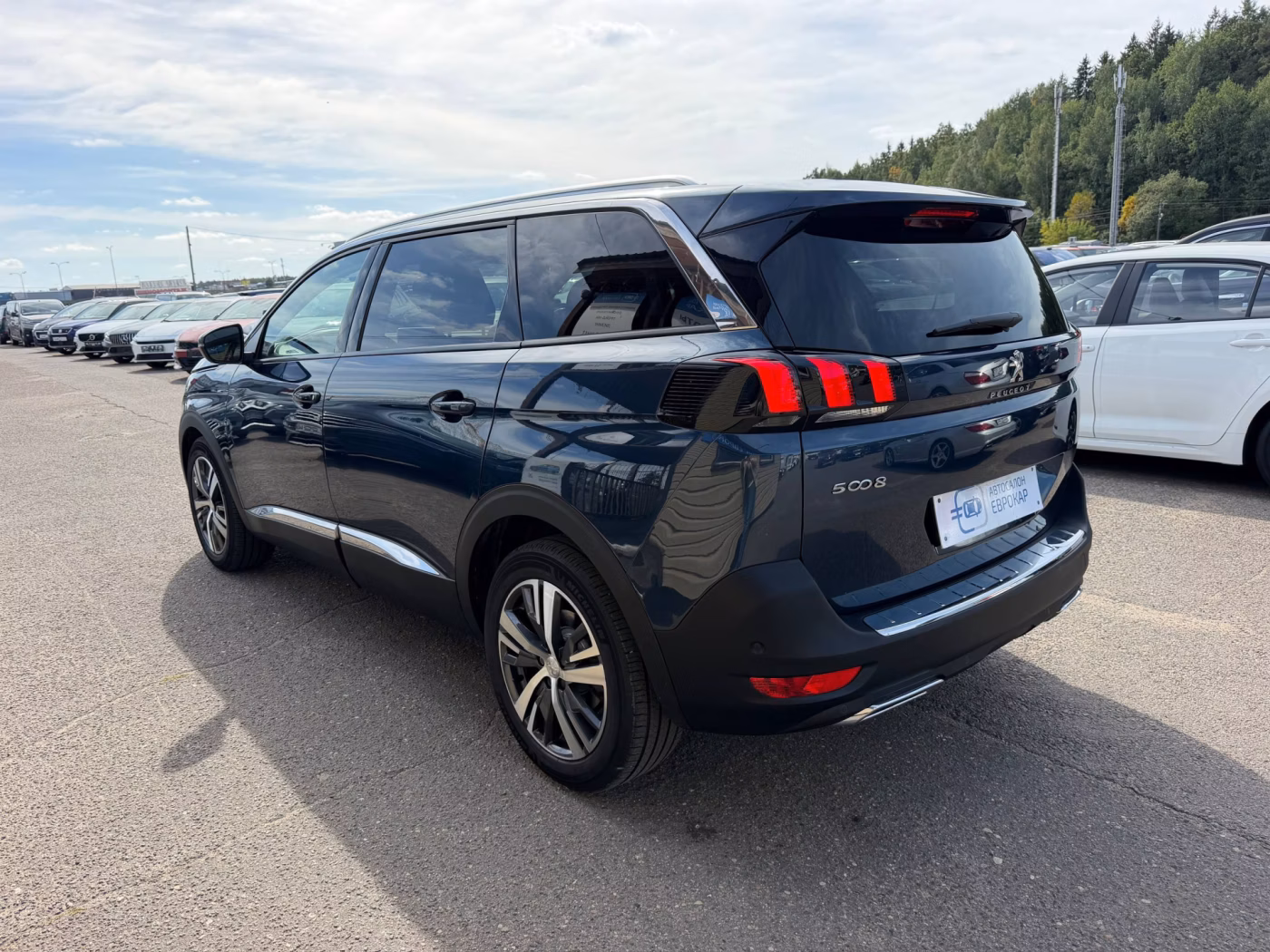 Peugeot 5008 фото 7