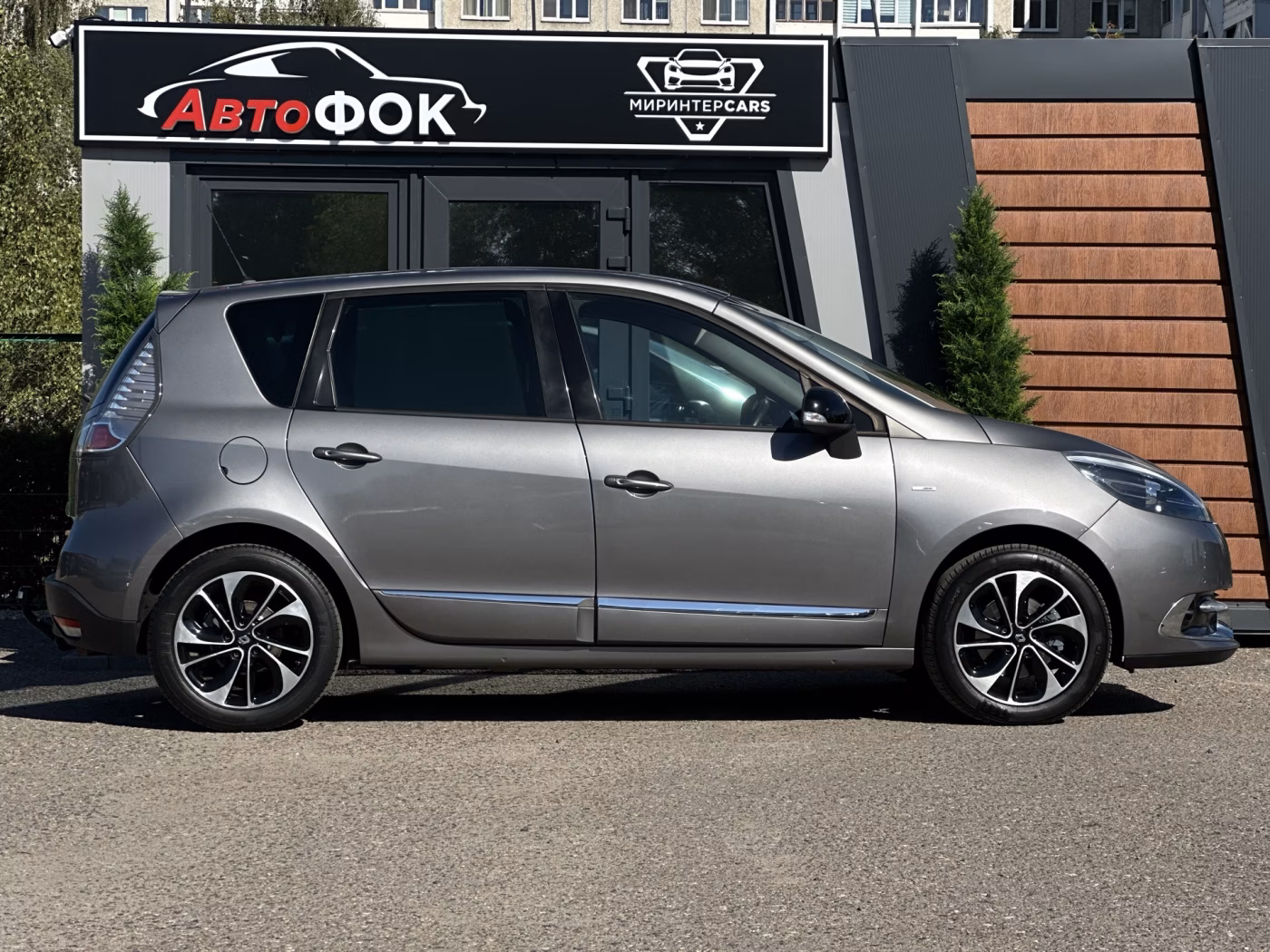 Renault Scenic фото 2