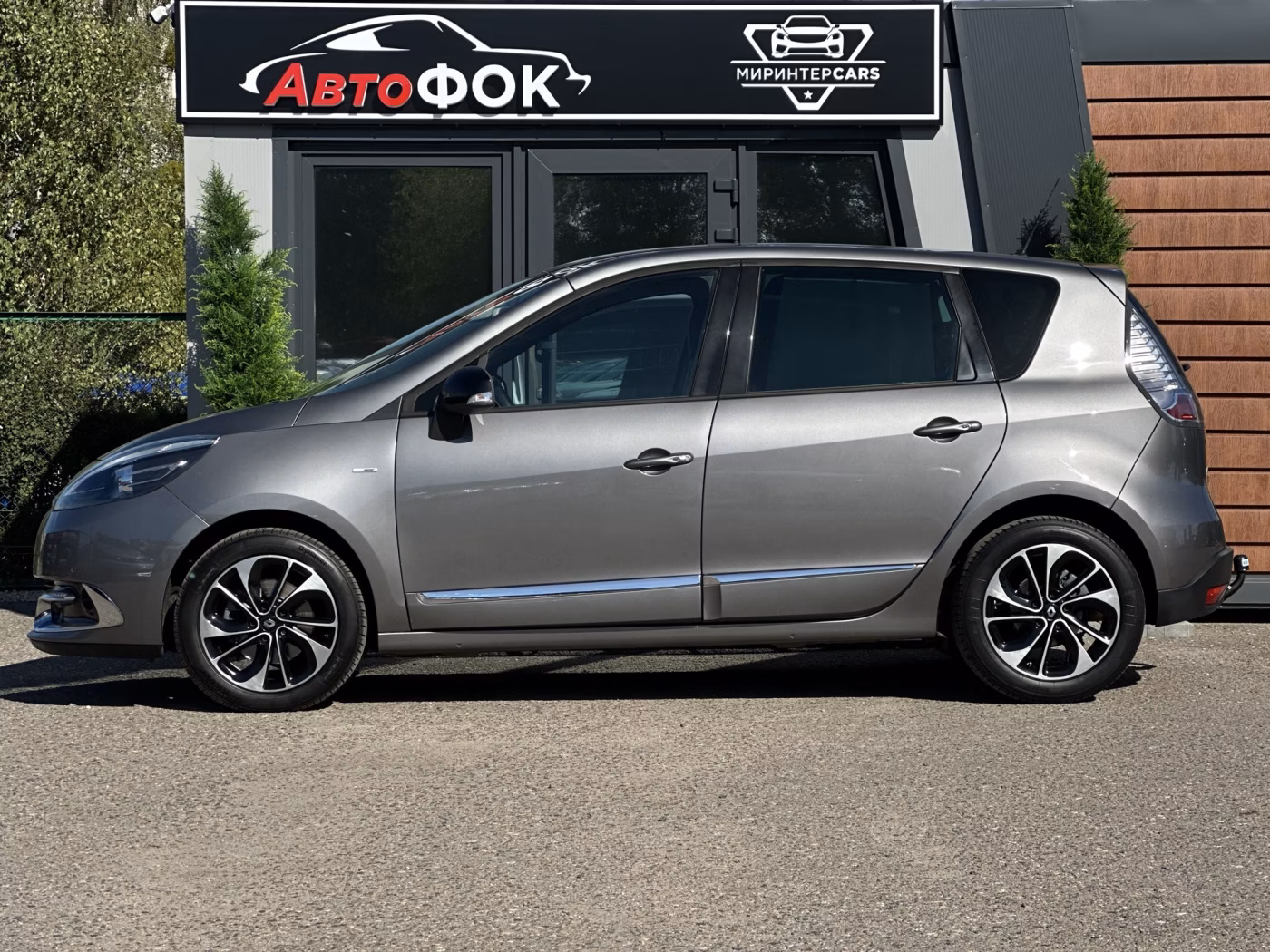 Renault Scenic фото 5