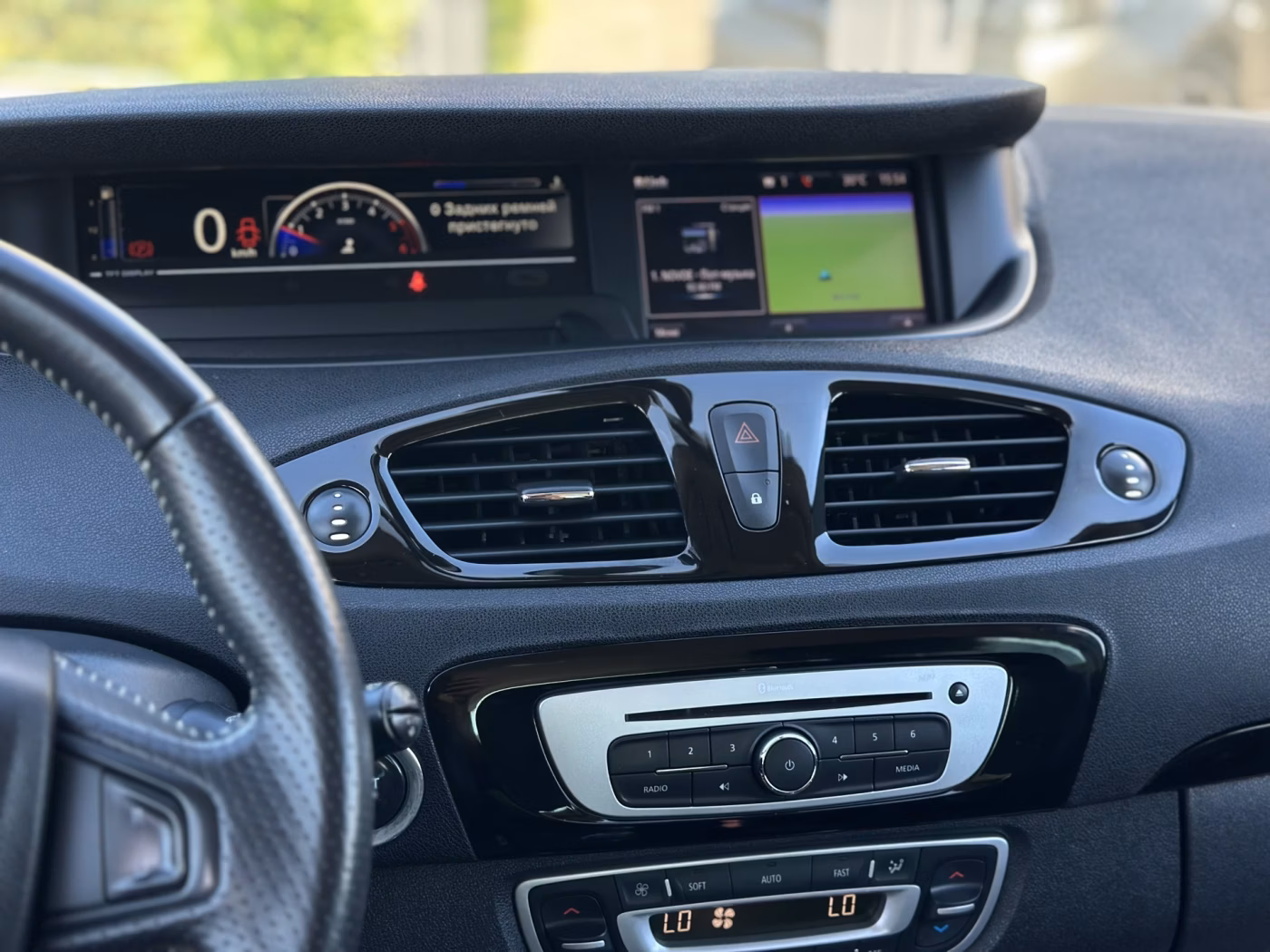 Renault Scenic фото 18