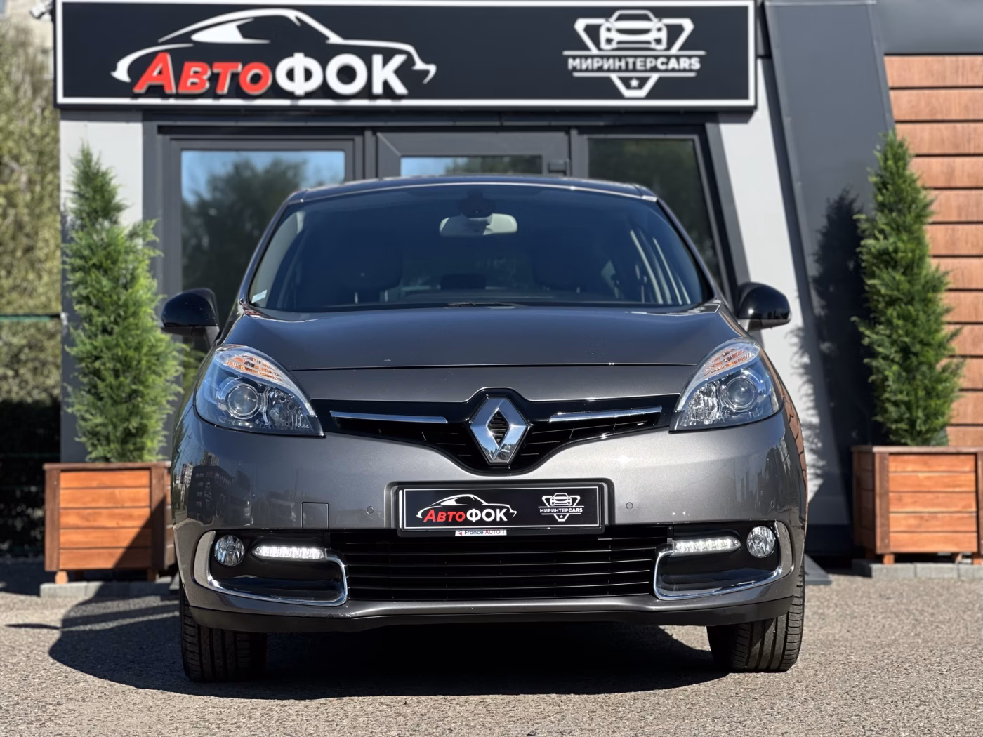 Renault Scenic фото 7
