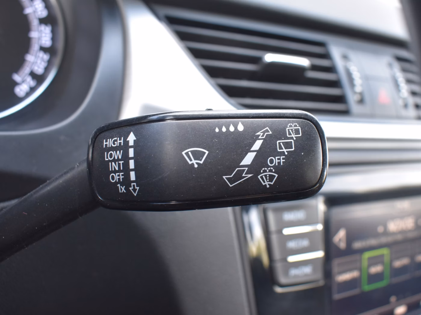 Skoda Rapid фото 17
