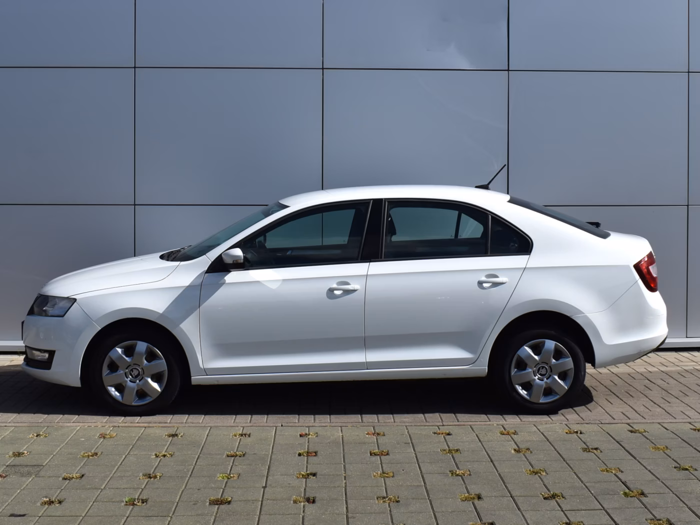 Skoda Rapid фото 6