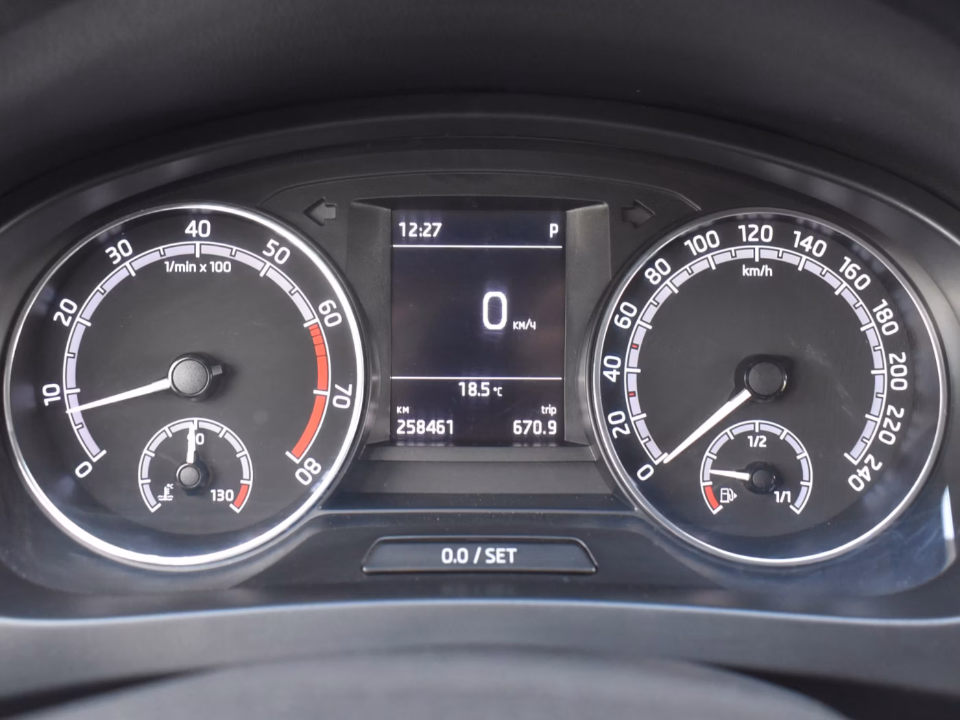 Skoda Rapid фото 15