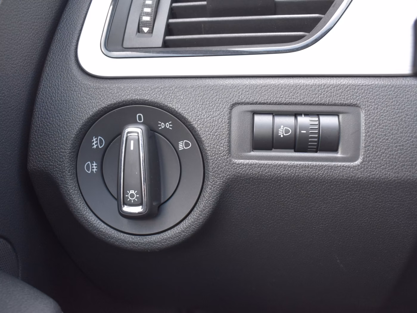 Skoda Rapid фото 14