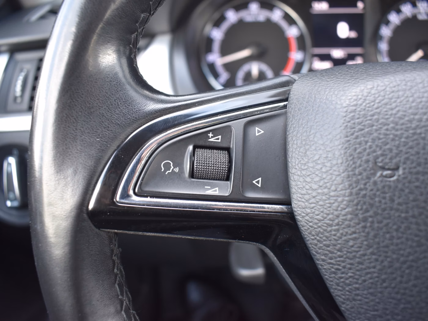 Skoda Rapid фото 18
