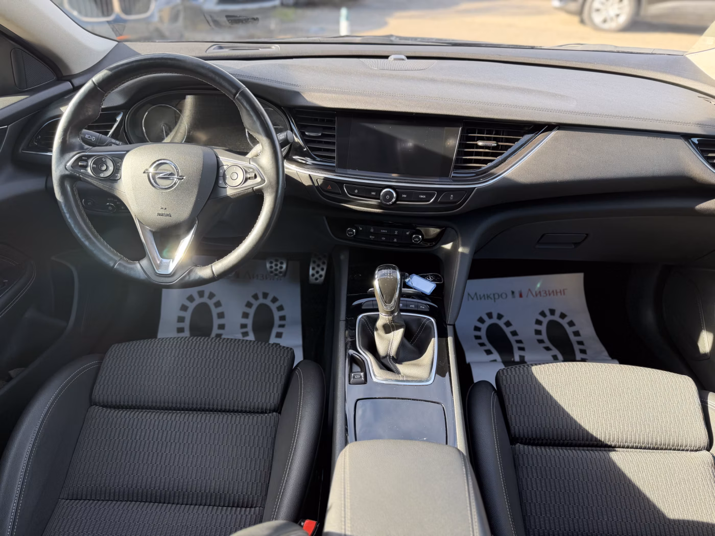 Opel Insignia фото 12