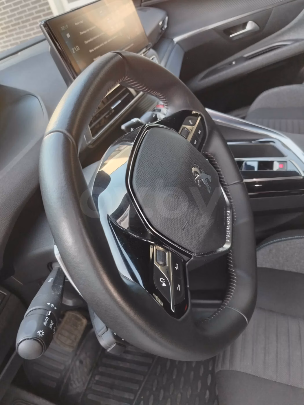 Peugeot 5008 фото 15
