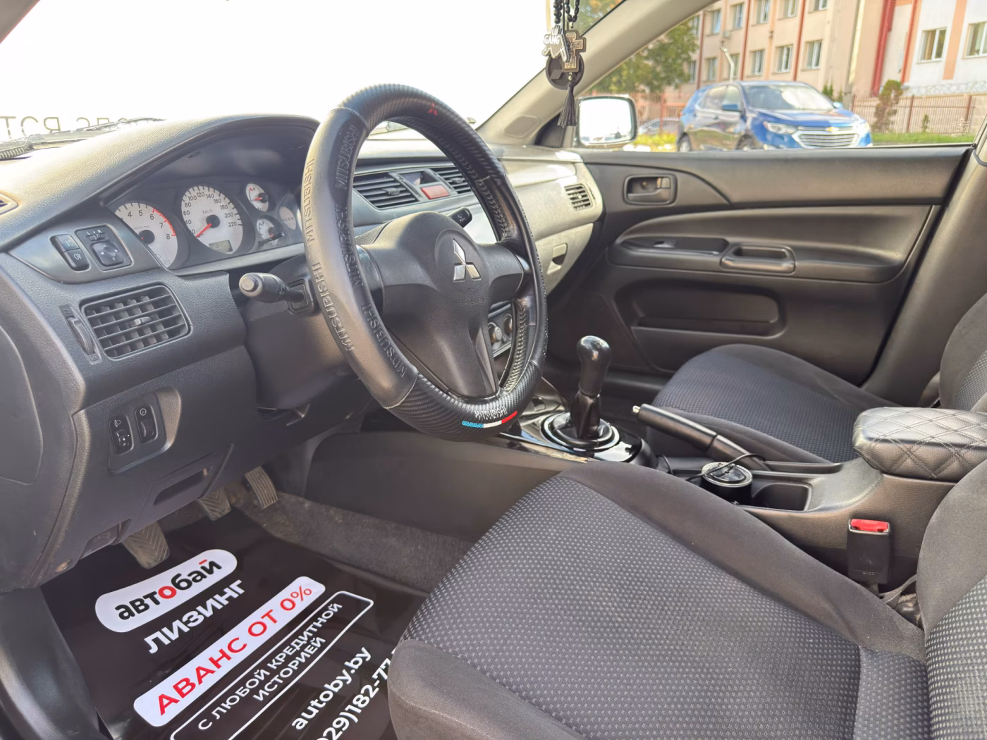 Mitsubishi Lancer фото 7