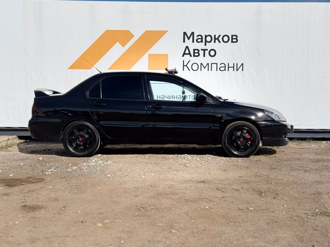 Mitsubishi Lancer фото 6