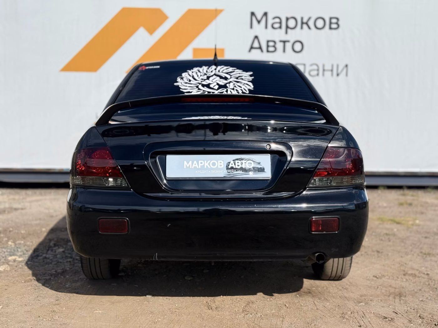 Mitsubishi Lancer фото 5