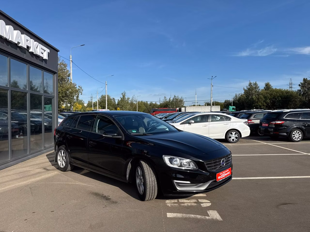 Volvo V60 фото 3