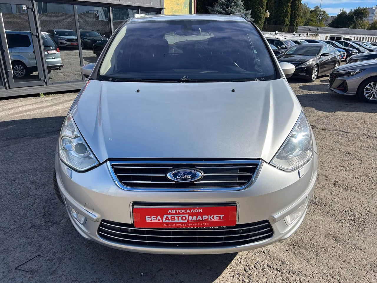 Ford Galaxy фото 2