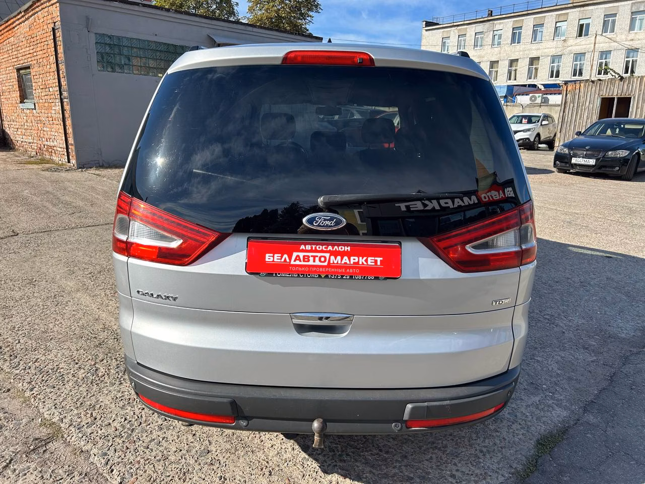 Ford Galaxy фото 6
