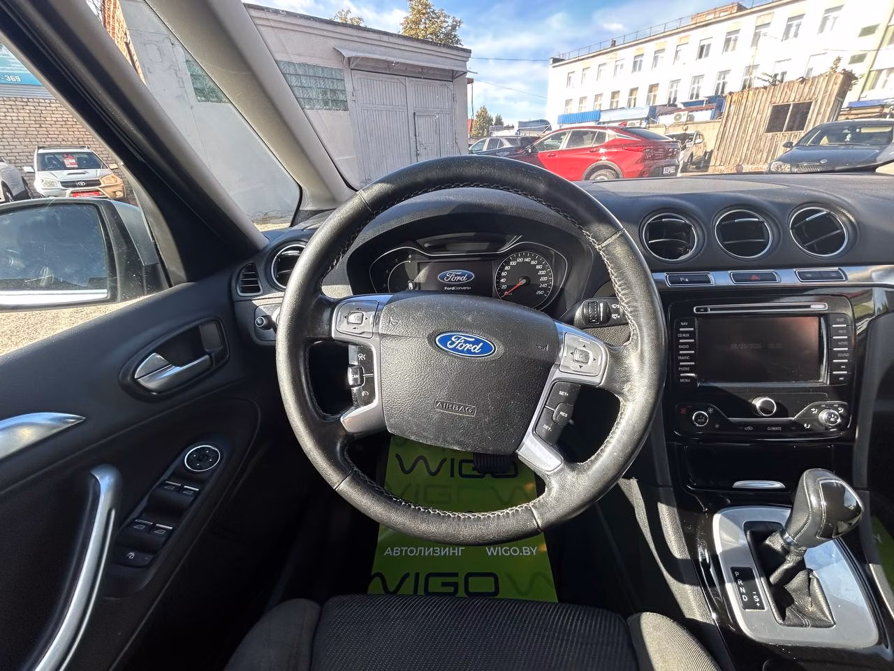 Ford Galaxy фото 12