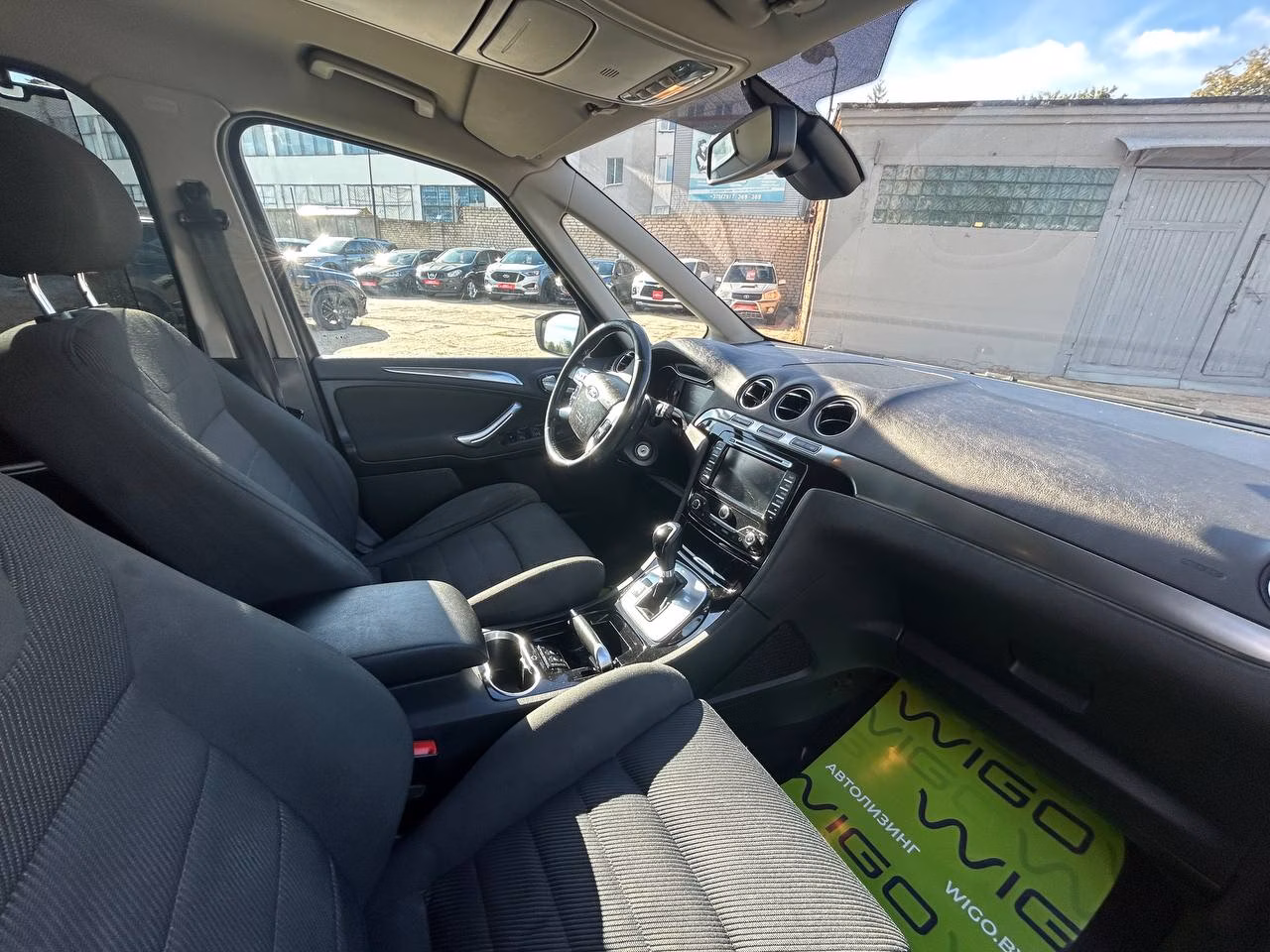 Ford Galaxy фото 14