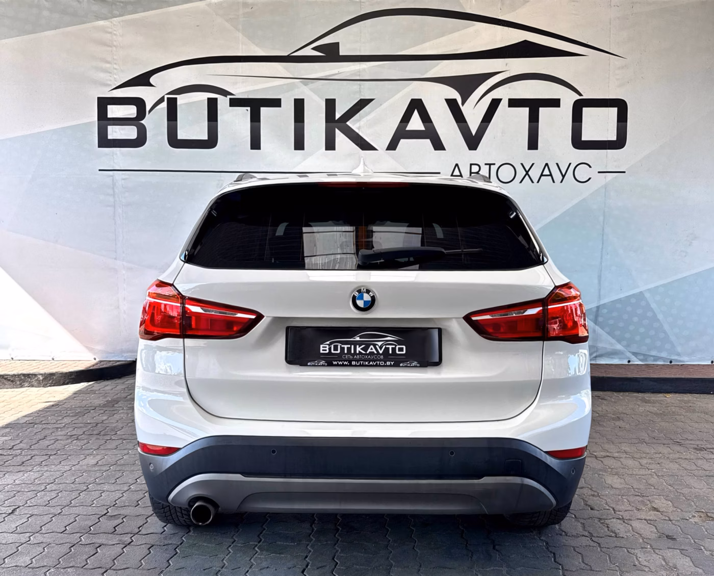 BMW X1 фото 6