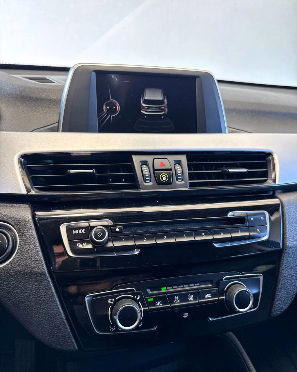 BMW X1 фото 11