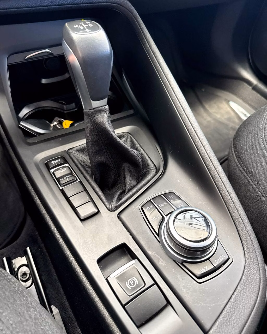 BMW X1 фото 12