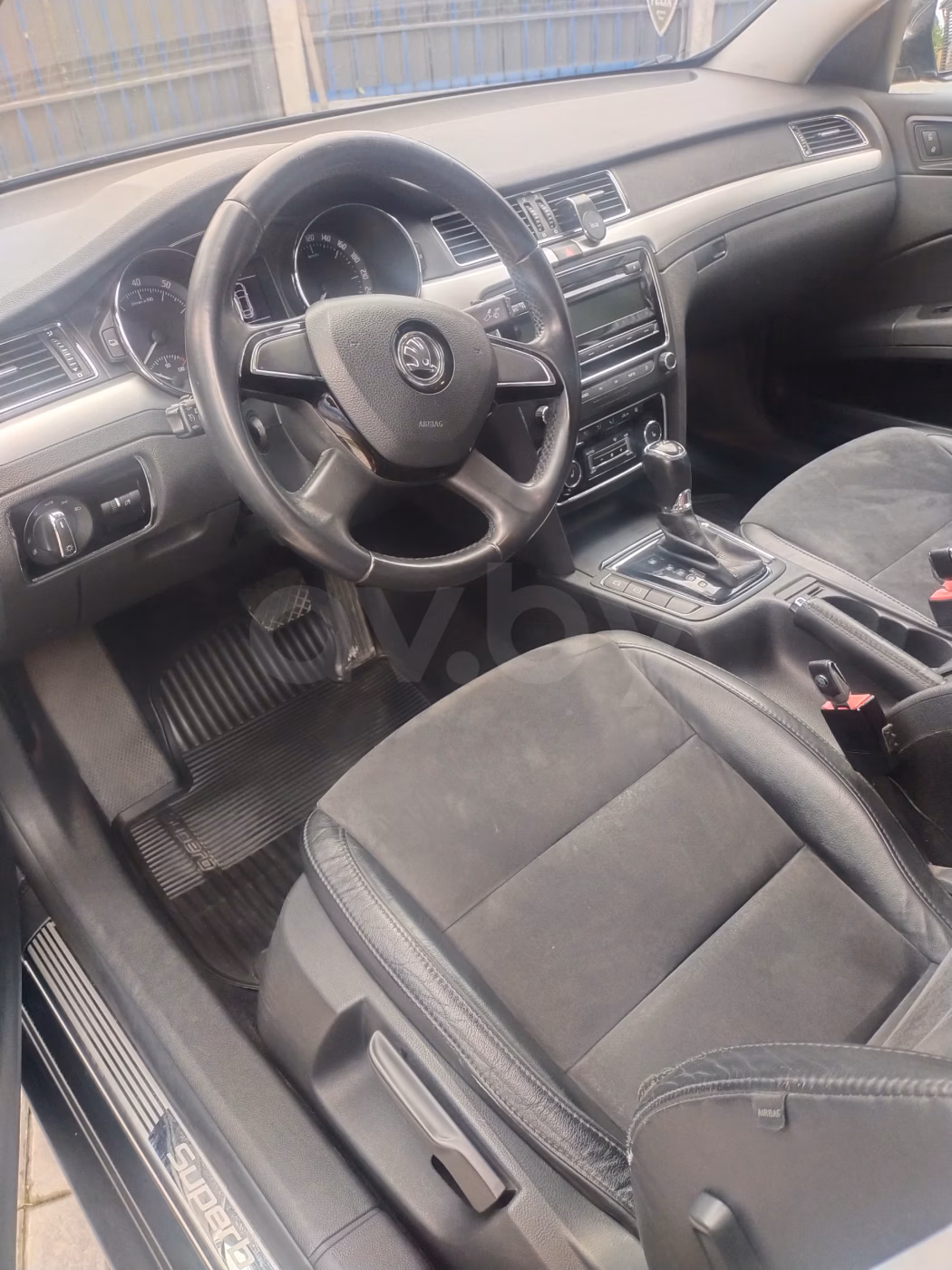 Skoda Superb фото 2