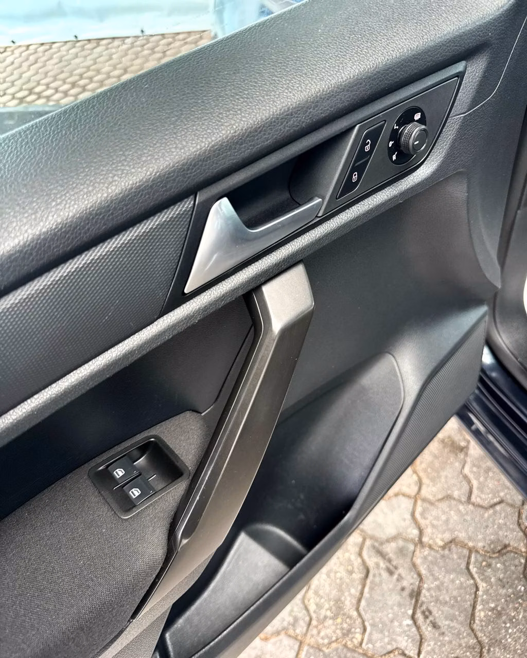 Volkswagen Caddy фото 9