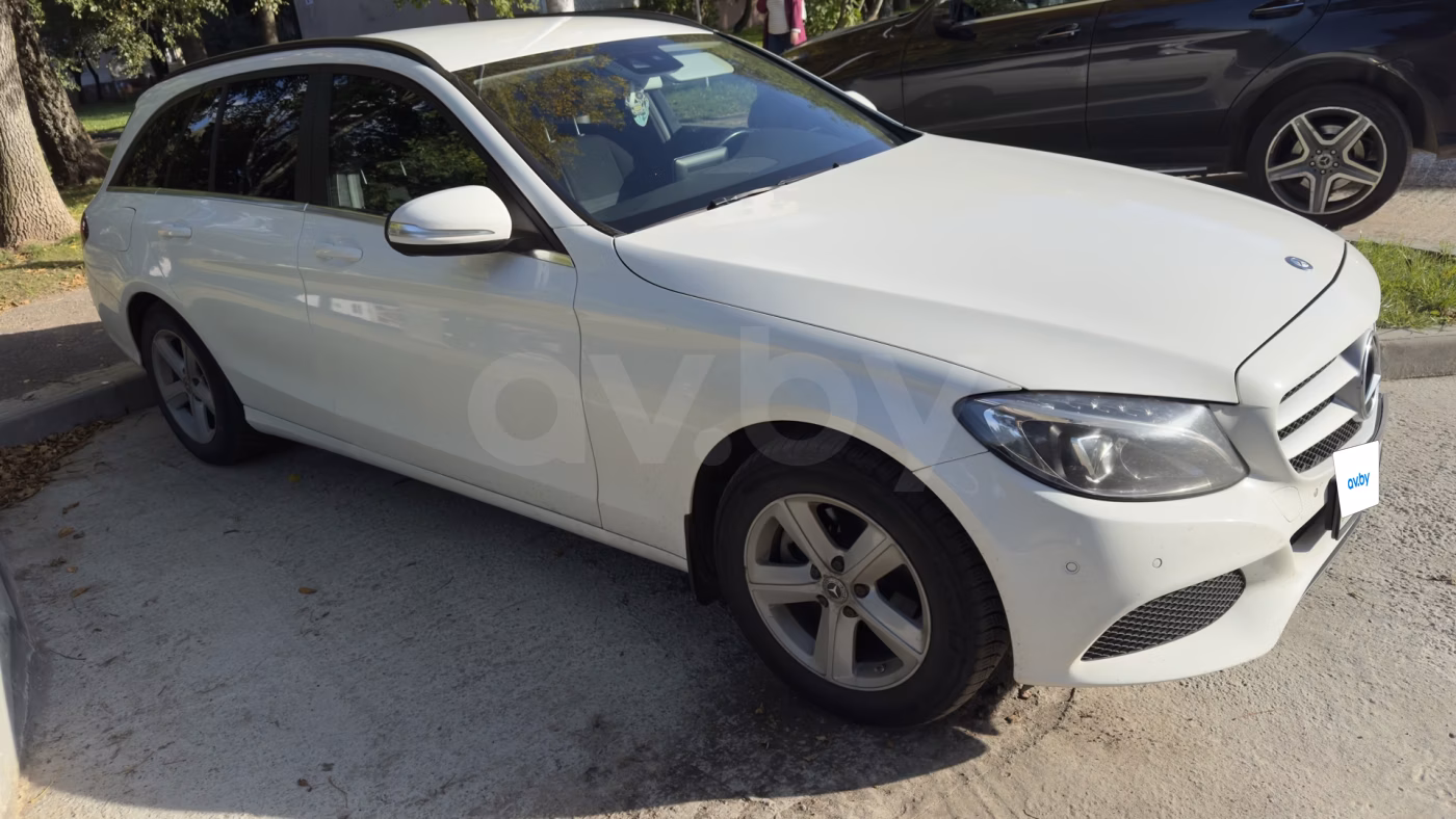 Mercedes-Benz C-Класс фото 2