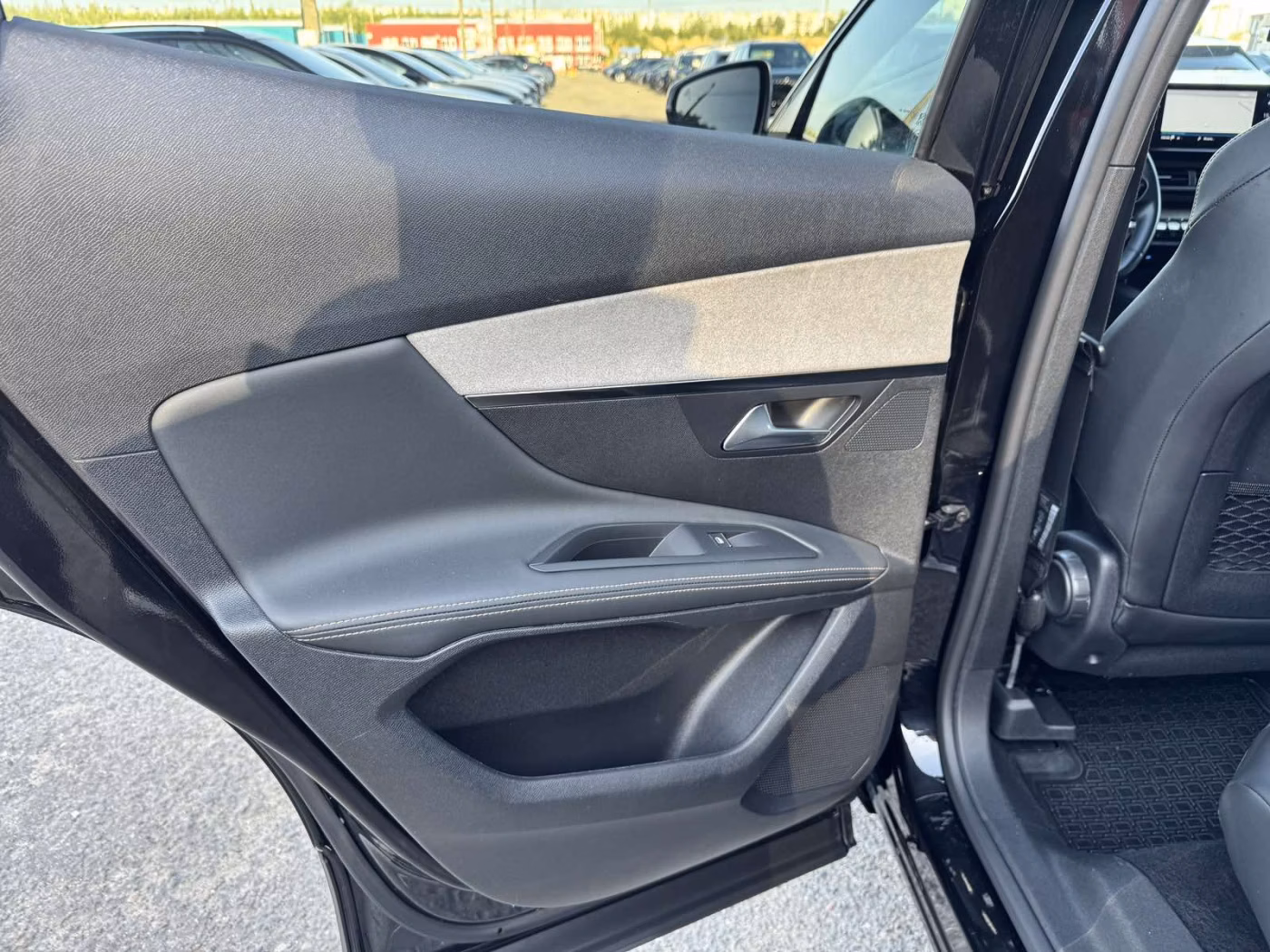 Peugeot 3008 фото 17