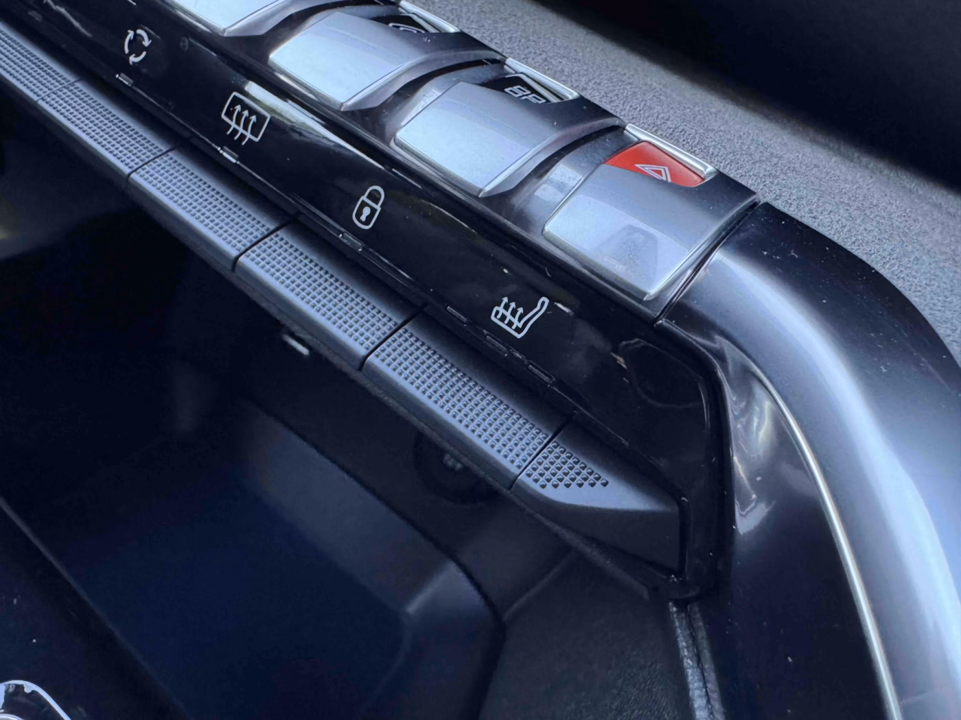 Peugeot 3008 фото 25