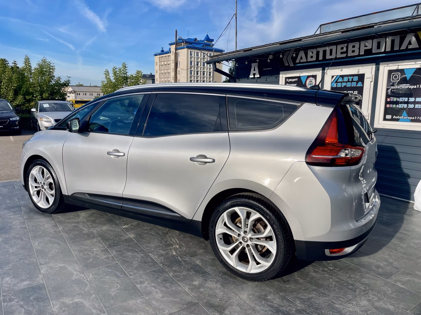 Renault Grand Scenic фото 5