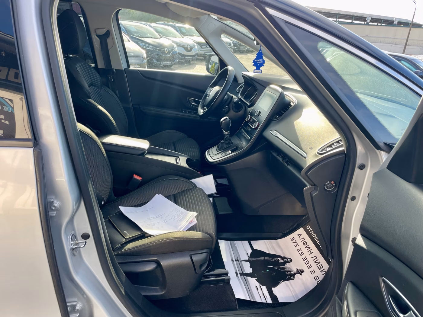 Renault Grand Scenic фото 21
