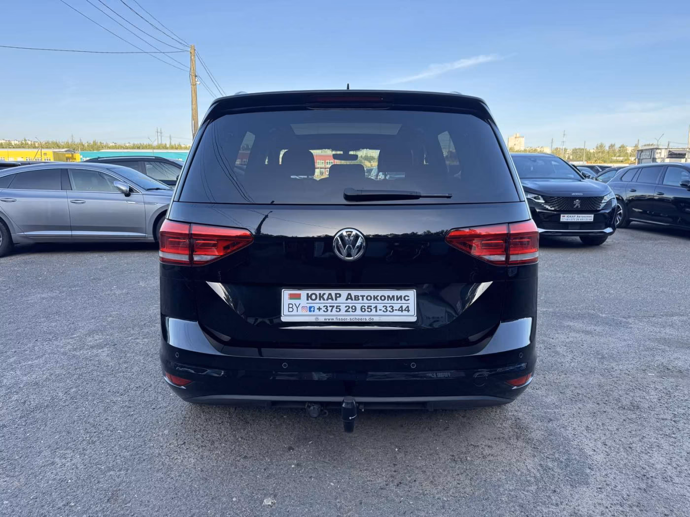 Volkswagen Touran фото 6