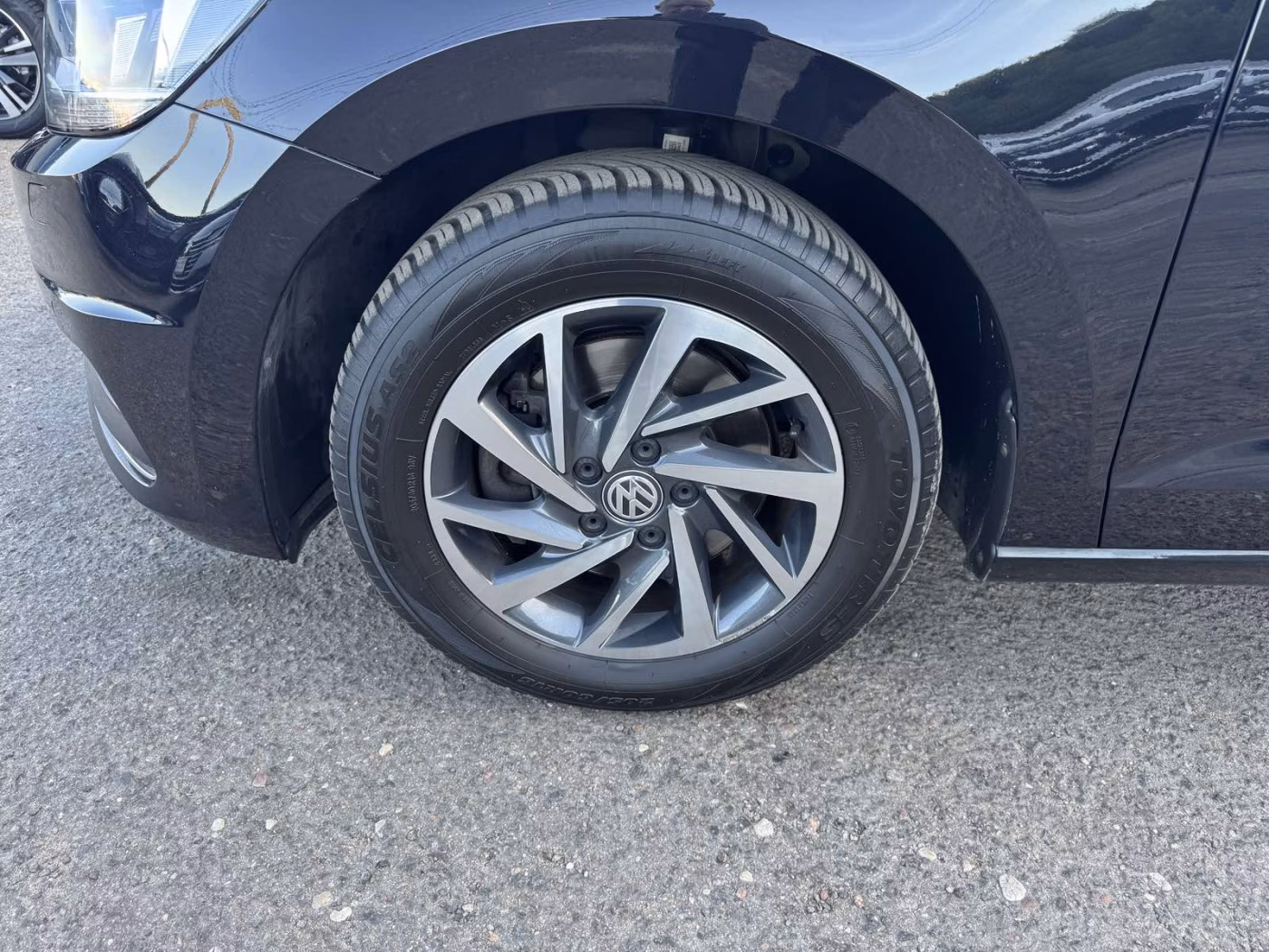 Volkswagen Touran фото 9