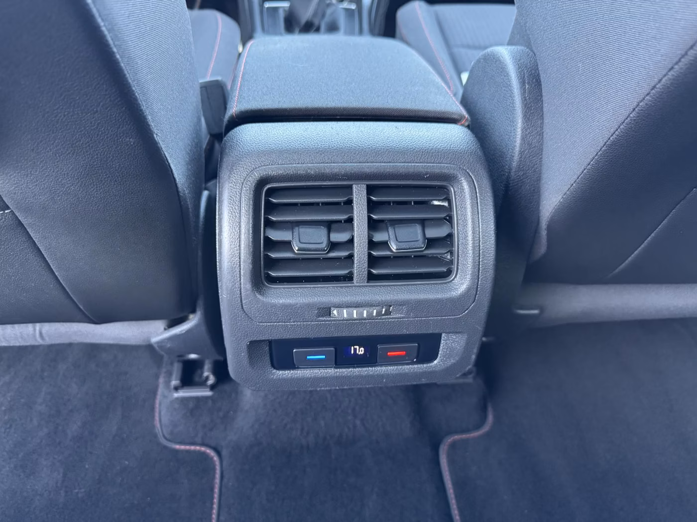 Volkswagen Touran фото 13