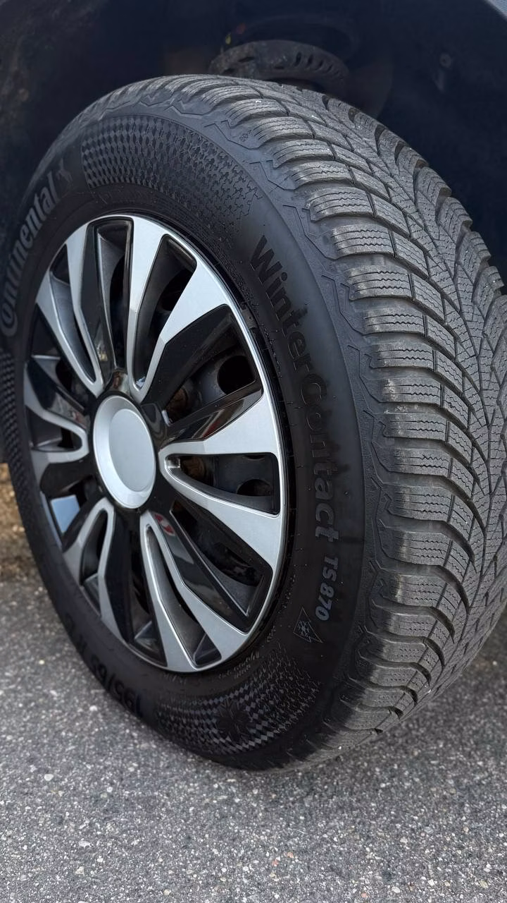 Volkswagen Caddy фото 11