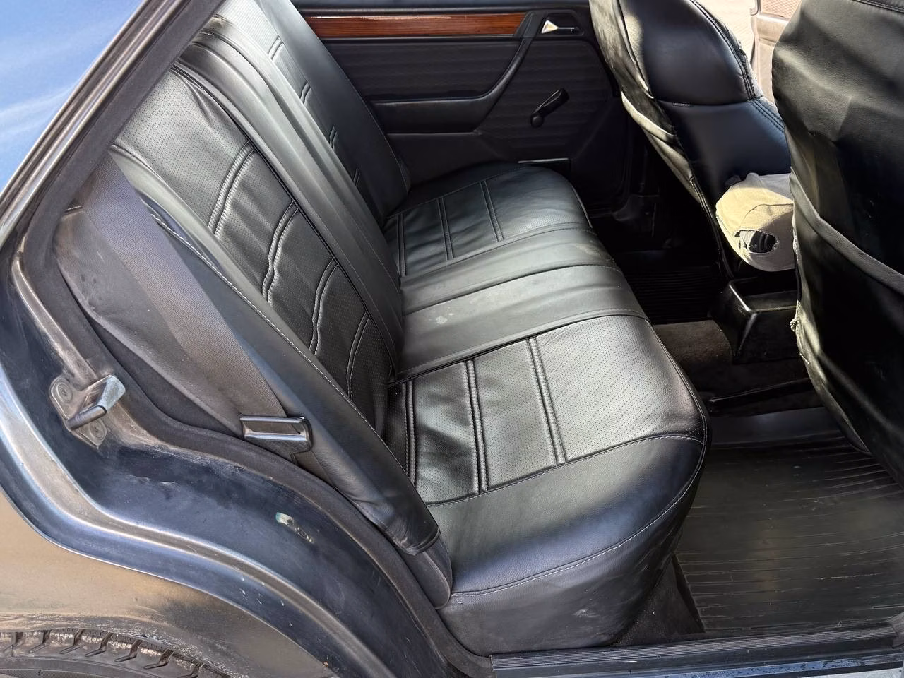 Mercedes-Benz E-Класс фото 11