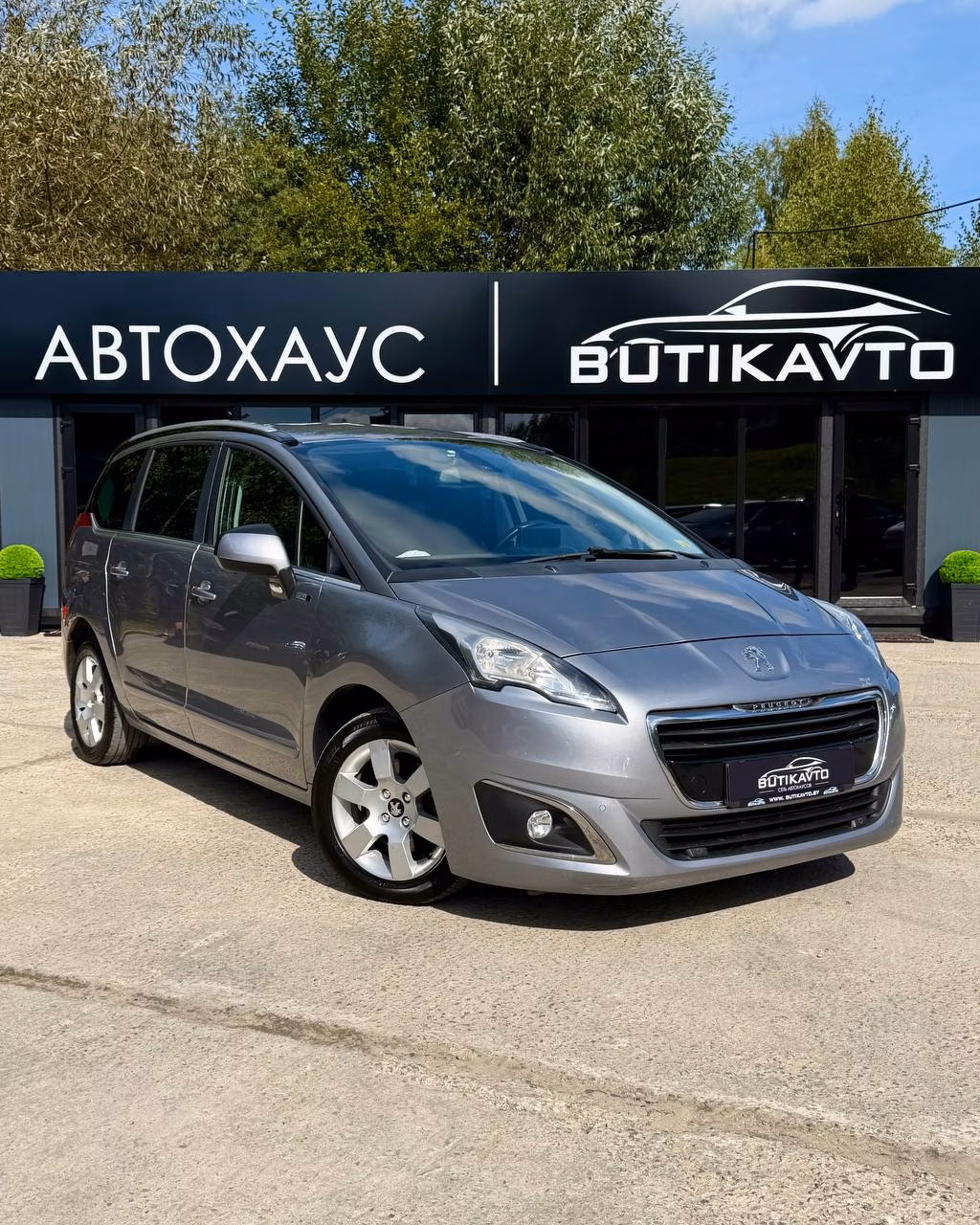 Peugeot 5008