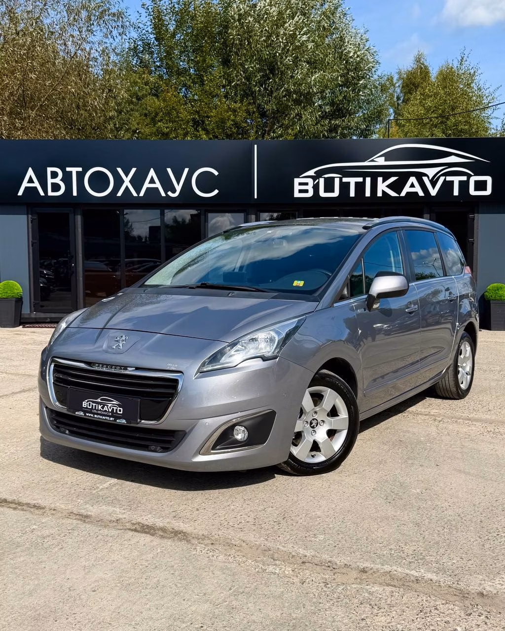 Peugeot 5008 фото 3