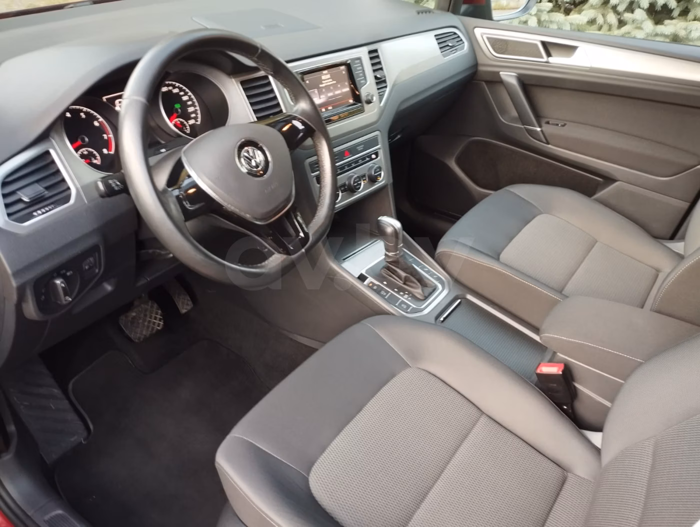 Volkswagen Golf Sportsvan фото 15