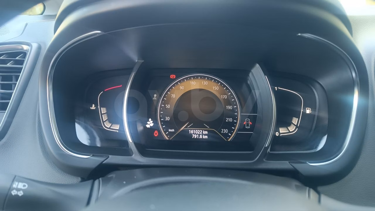 Renault Grand Scenic фото 15
