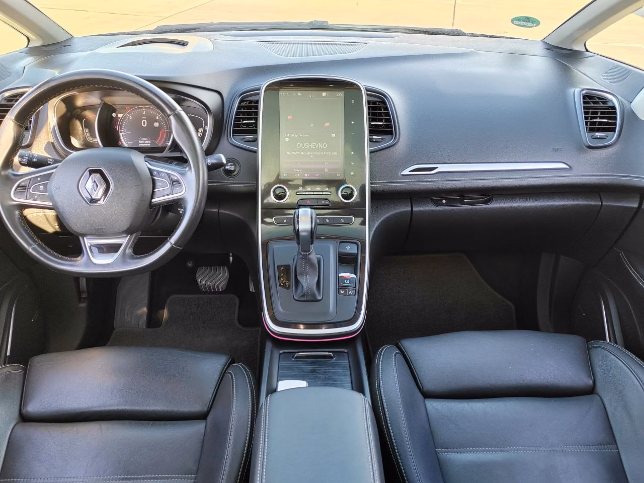 Renault Grand Scenic фото 6