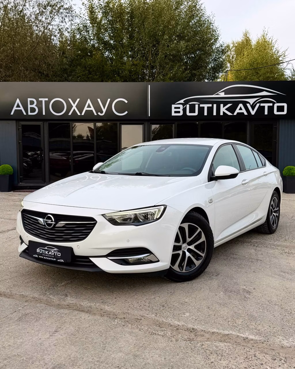 Opel Insignia фото 3