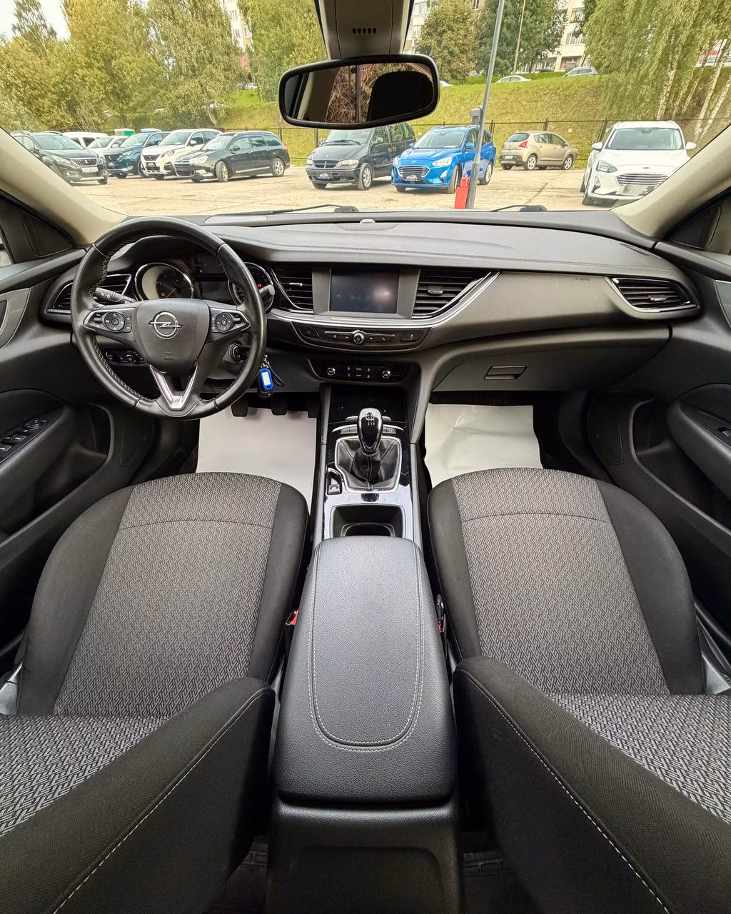 Opel Insignia фото 7