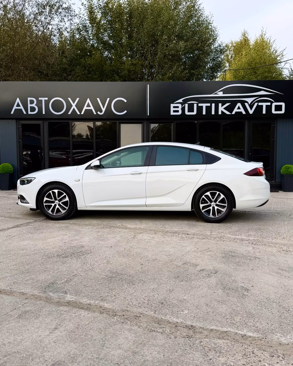 Opel Insignia фото 13