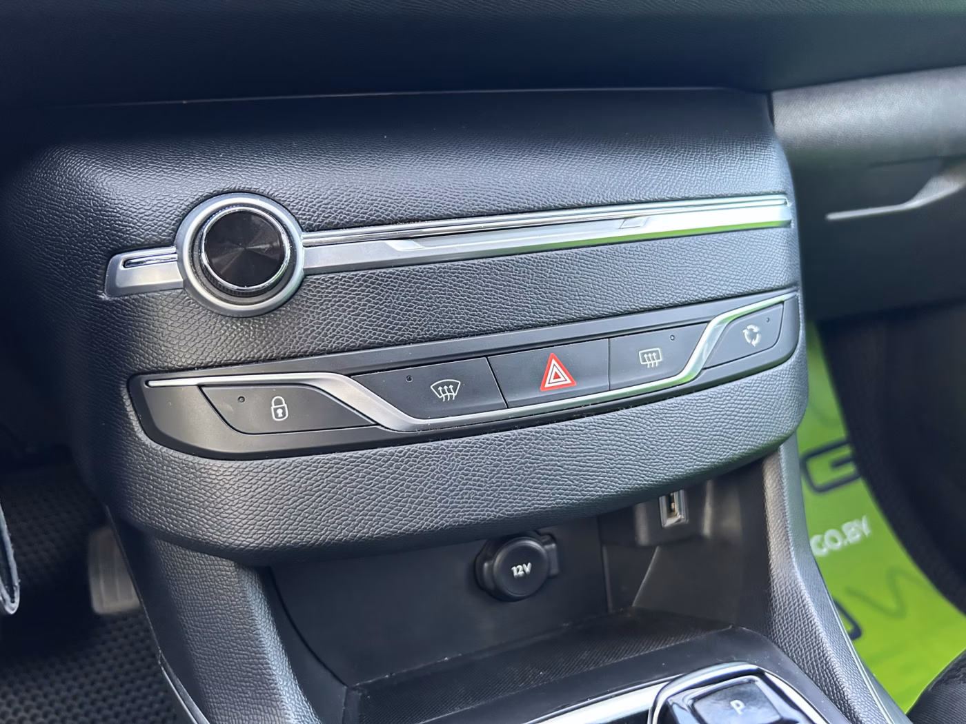 Peugeot 308 фото 17