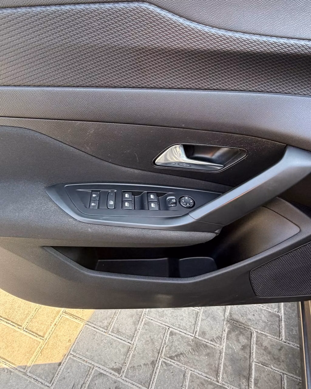 Peugeot 308 фото 13
