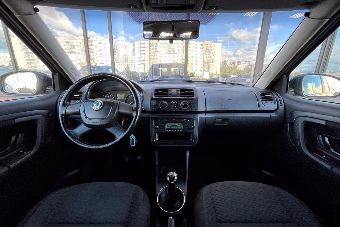 Skoda Fabia фото 9