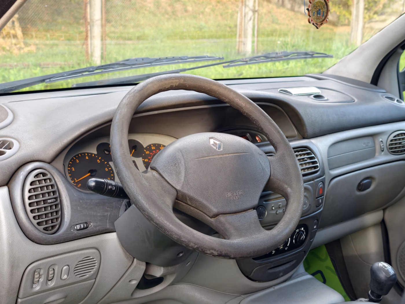 Renault Scenic фото 8