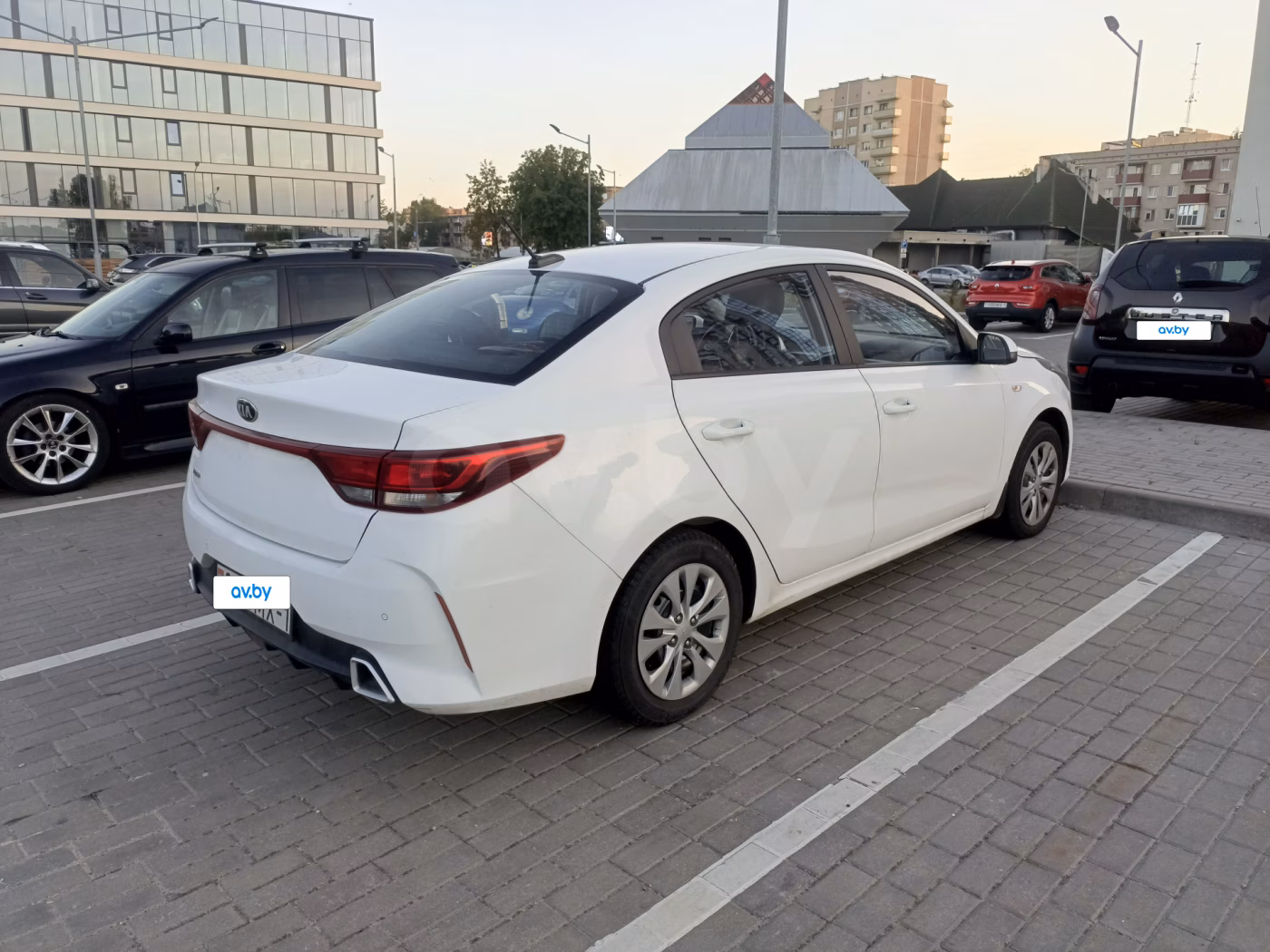 Kia Rio фото 4