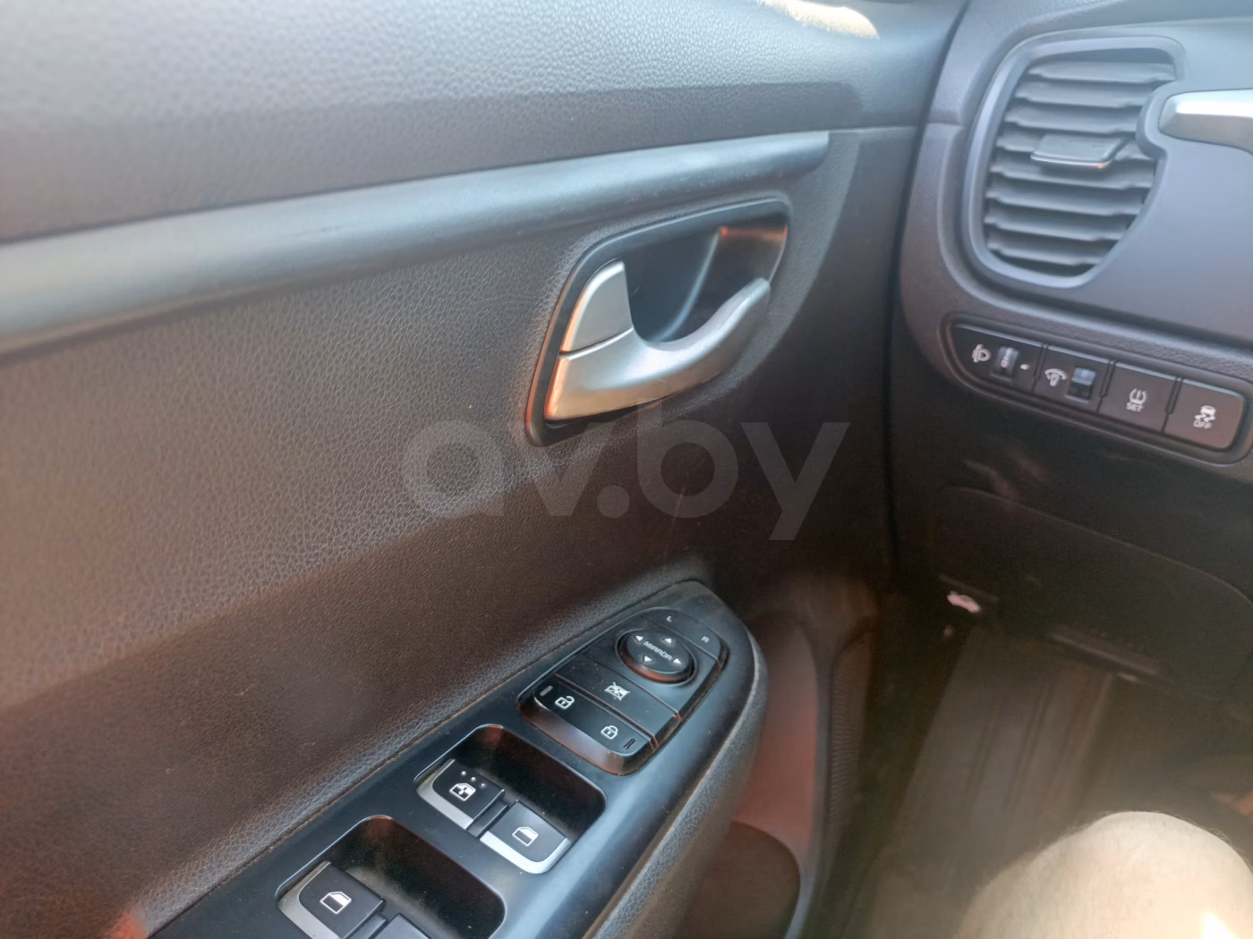 Kia Rio фото 7